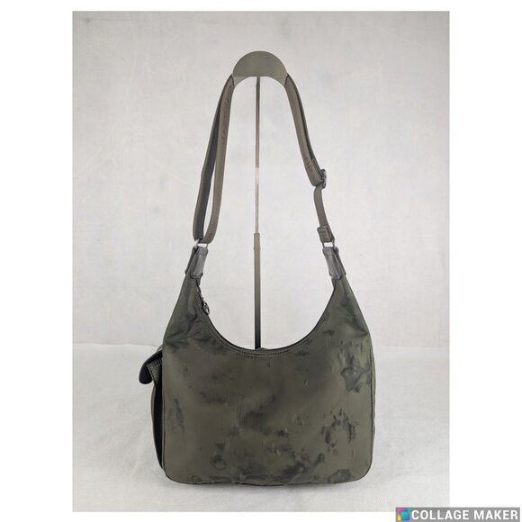 Share Authentic Longchamp Hobo Shoulder Bag Nylon/Leather Green Made in France - Picture 3 of 11